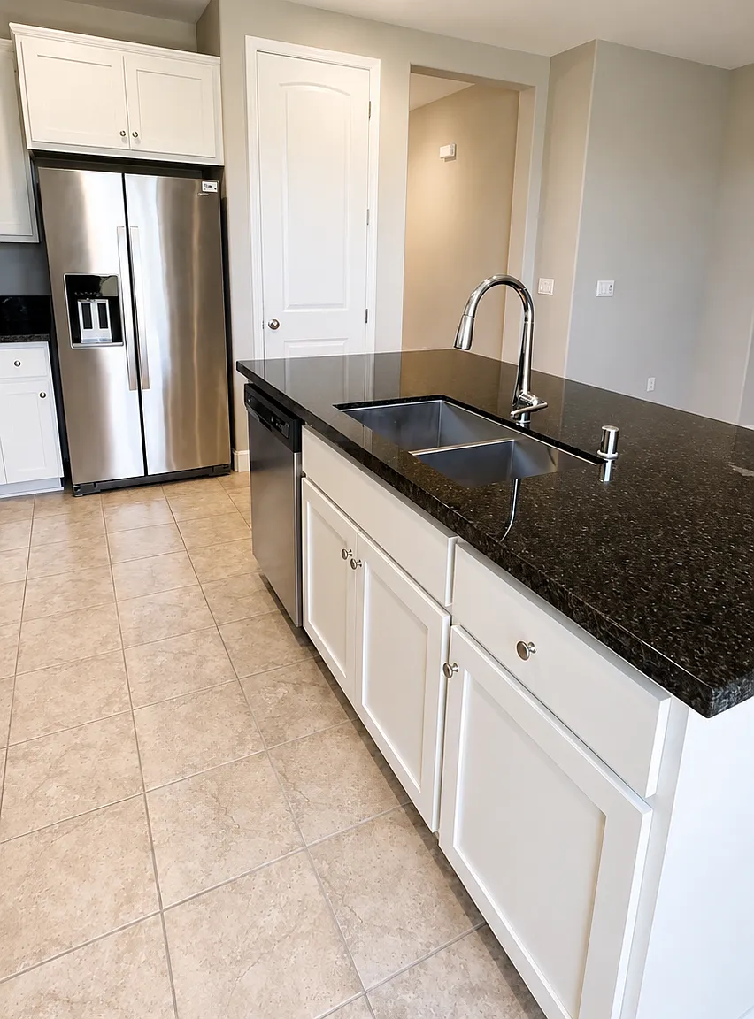 2072 Parsons Dr — Photo 4