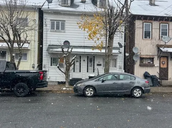 408 1/2 Chestnut St, Johnstown, PA 15906