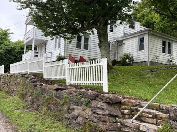 31 Happy Street, Norwich, CT 06360