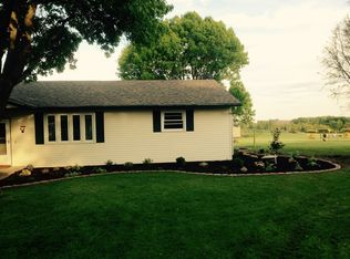 5399 306th St, Dixon, IA 52745