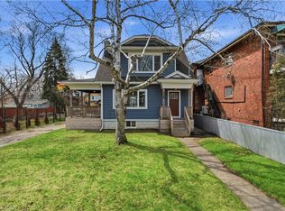 838 Beach Blvd, Hamilton, ON L8H 6Z4