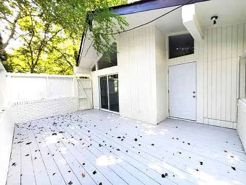 4040 Tilly Mill Rd — Photo 6