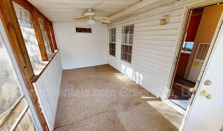 202 Bunker Ct — Photo 14