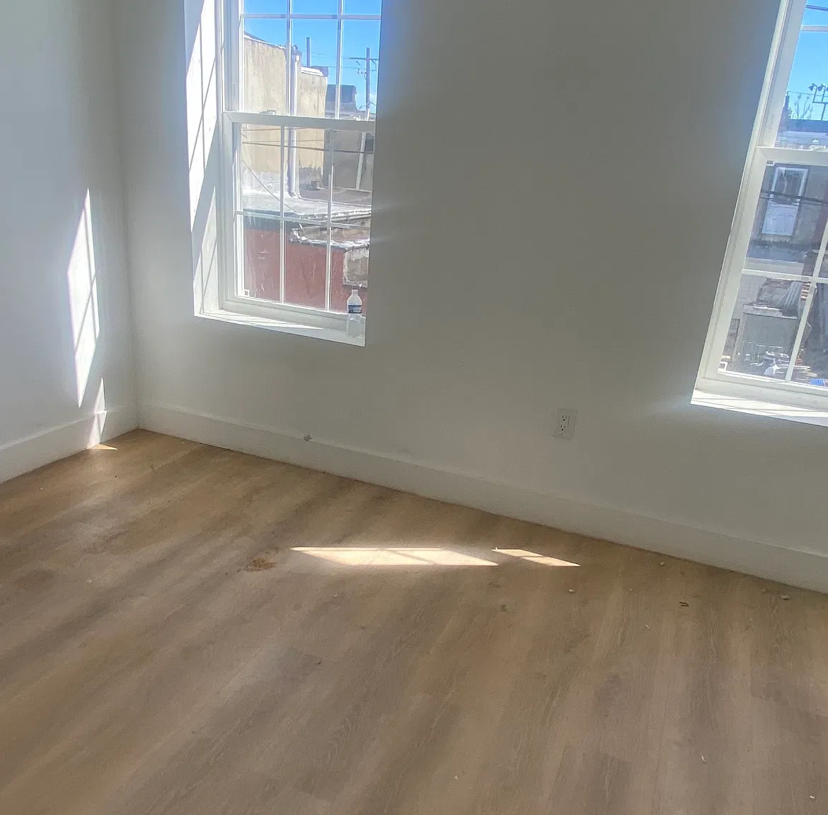 2 bed, $1,600 — Photo 4