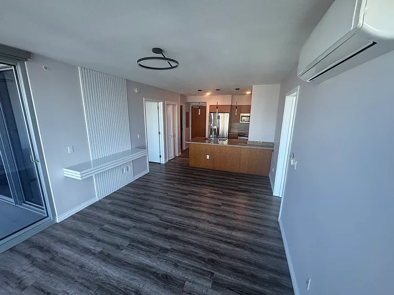 555 South St #1408 — Photo 3