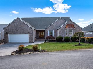 359 Southshore Dr, Greenback, TN 37742