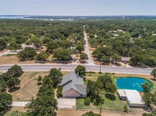 11103 Allison Ave, Azle, TX 76020