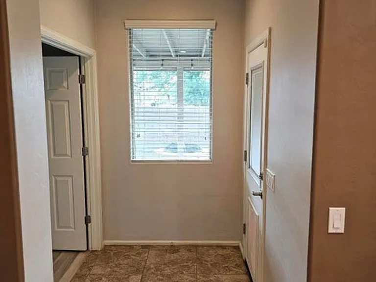 6652 W Fishermans Dr — Photo 38