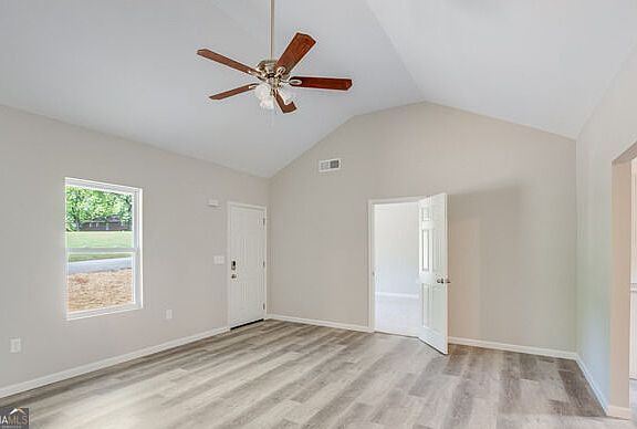 3rd image of 74 Lyla Ln