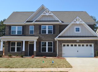 5529 Glad Acres Rd, Pfafftown, NC 27040