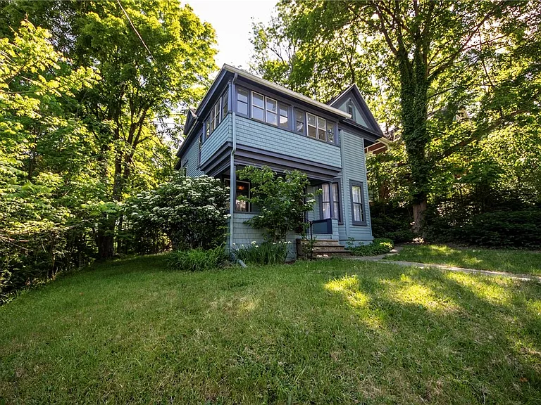35 Cherry St — Photo 24