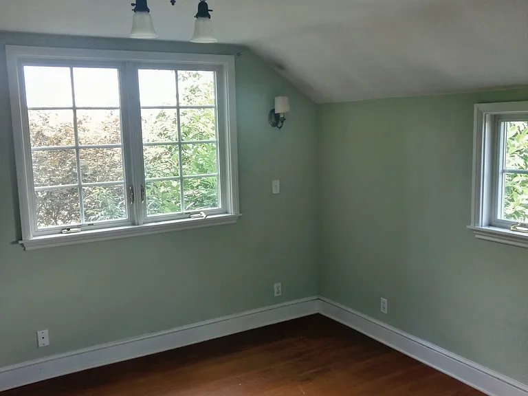 7234 SW Brier Pl — Photo 10