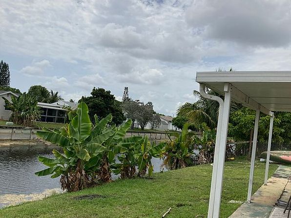 7652 NW 73rd Ter