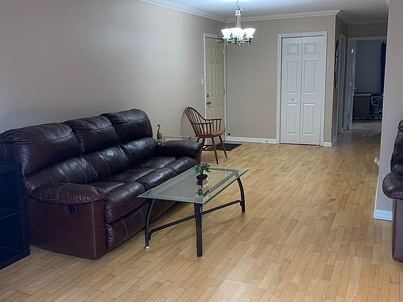 5th image of 510 E Spruce Dr #3-3B