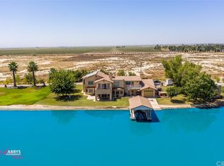 5051 Creekside Dr Rd, Arvin, CA 93203