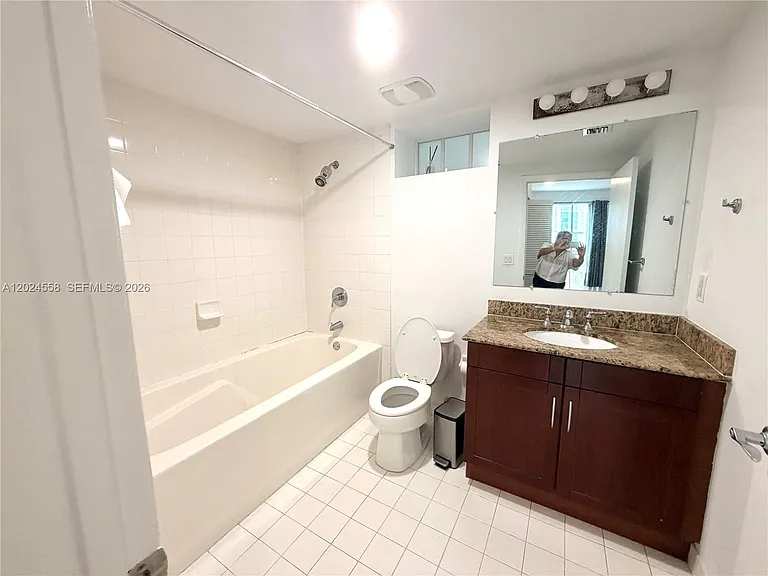 7290 SW 90th St #303 — Photo 14