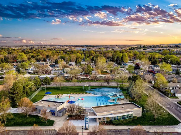 2320 S Broadway Ave #B302, Boise, ID 83706