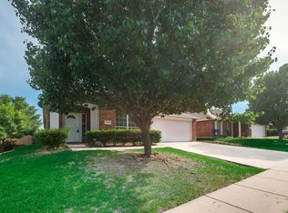 6217 Trinity Creek Dr, Fort Worth, TX 76179