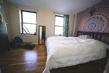 Rented by Sterling Realty Solution Inc