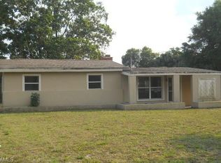 22270 N River Rd, Alva, FL 33920