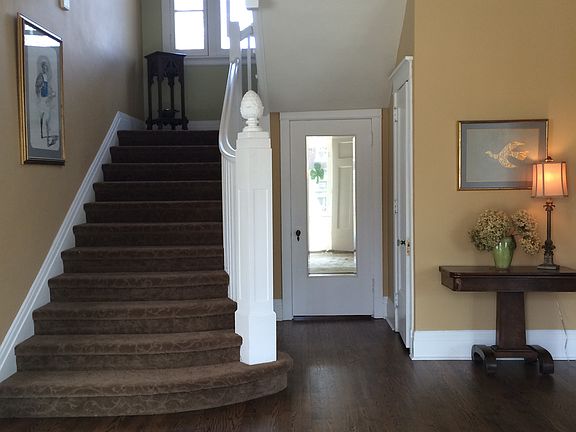 Formal Foyer for Dancing!