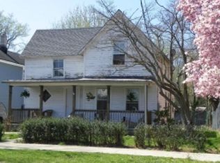 608 S 8th St, Vineland, NJ 08360