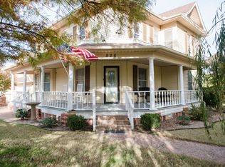 826 N Garland Rd, Enid, OK 73703