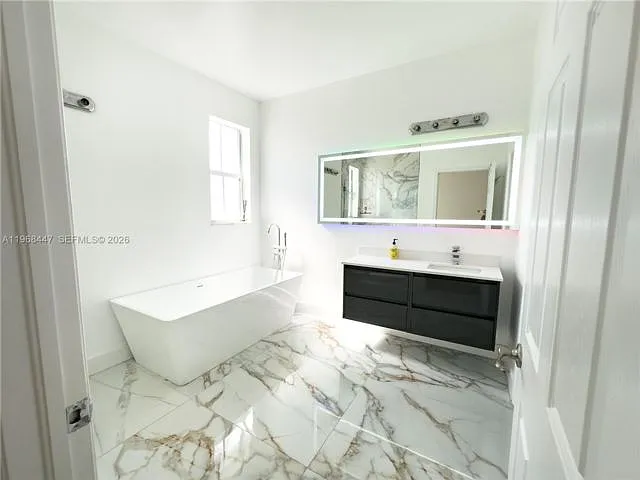6051 N Ocean Dr #302 — Photo 11