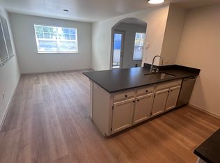 1607 H St #101, Bellingham, WA 98225