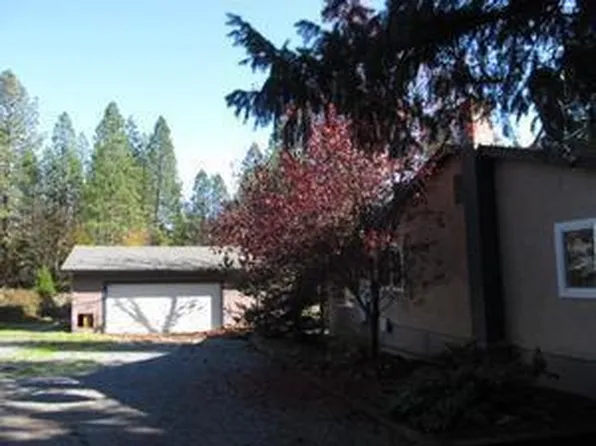 8852 W Evans Cres, Rogue River, OR 97537