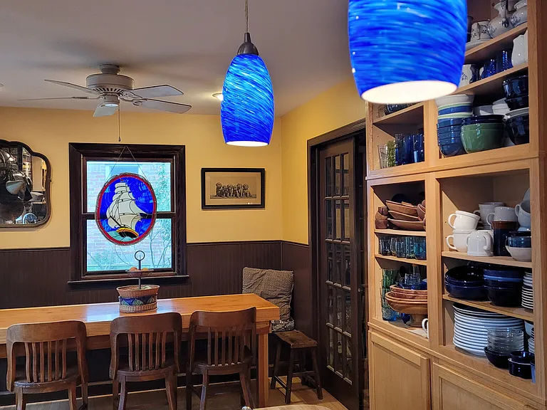 4425 E Cambridge Ct — Photo 9