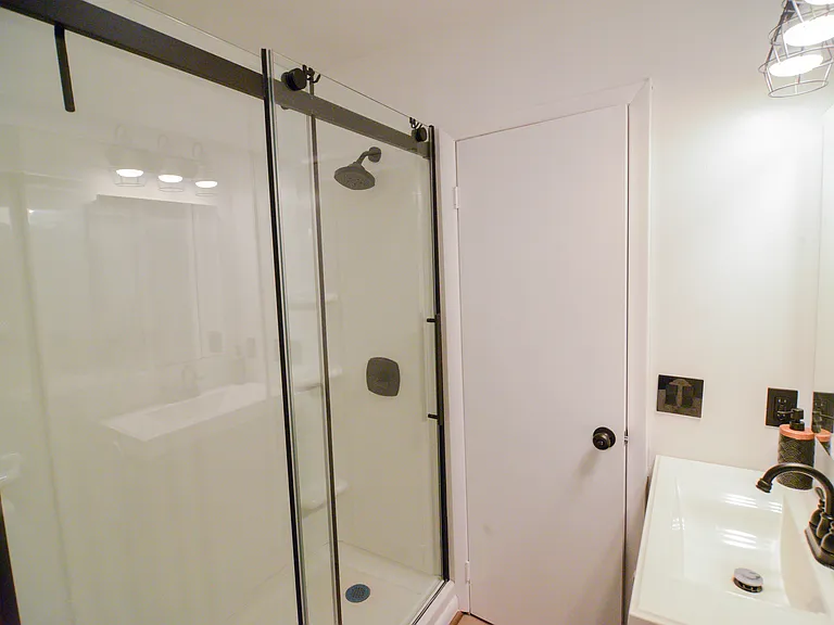 Full bathroom