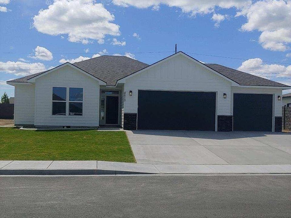 1st image of 8610 Silver Mound Dr