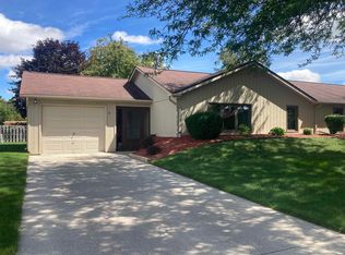 8 Commons West Ct, Saginaw, MI