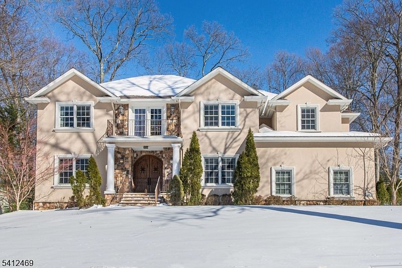 1st image of 36 Sandy Hill Rd