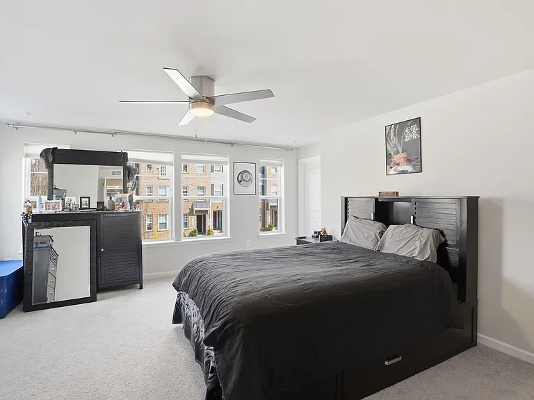 10501 John Glenn St — Photo 16