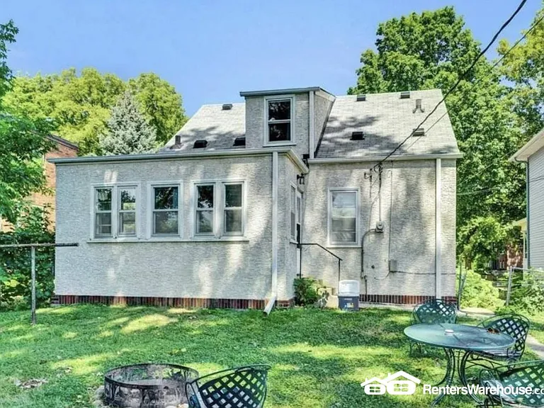2036 Iglehart Ave — Photo 6