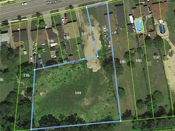 144 Henry St, Brantford, ON N3S 5C7