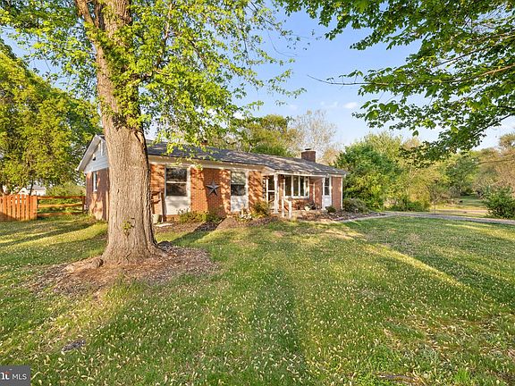 2nd image of 11743 Skylark Dr