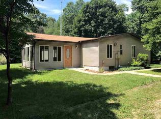 19662 1c Rd, Walkerton, IN 46574