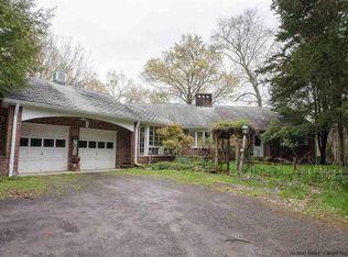 24 Hunter Hill Rd, Stone Ridge, NY 12484