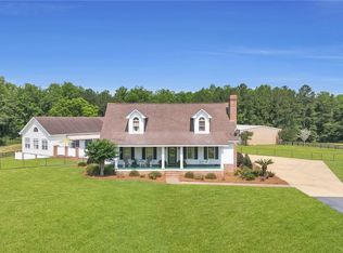 45 Liberty Rd, Jesup, GA 31545