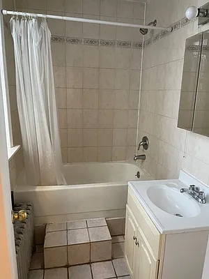 Rented by K & O Realty Associates Inc. | media 41