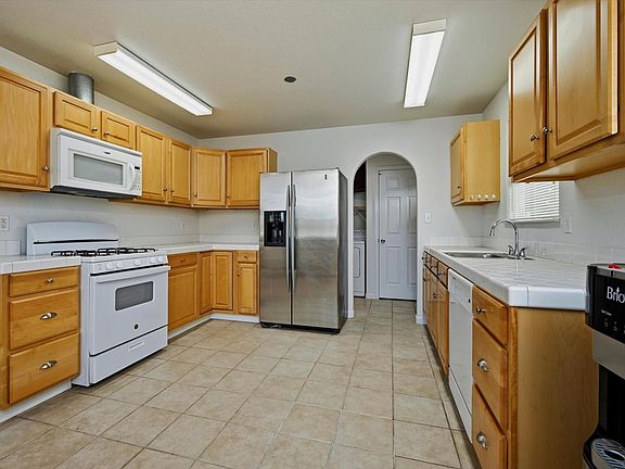 5th image of 668 1st Street