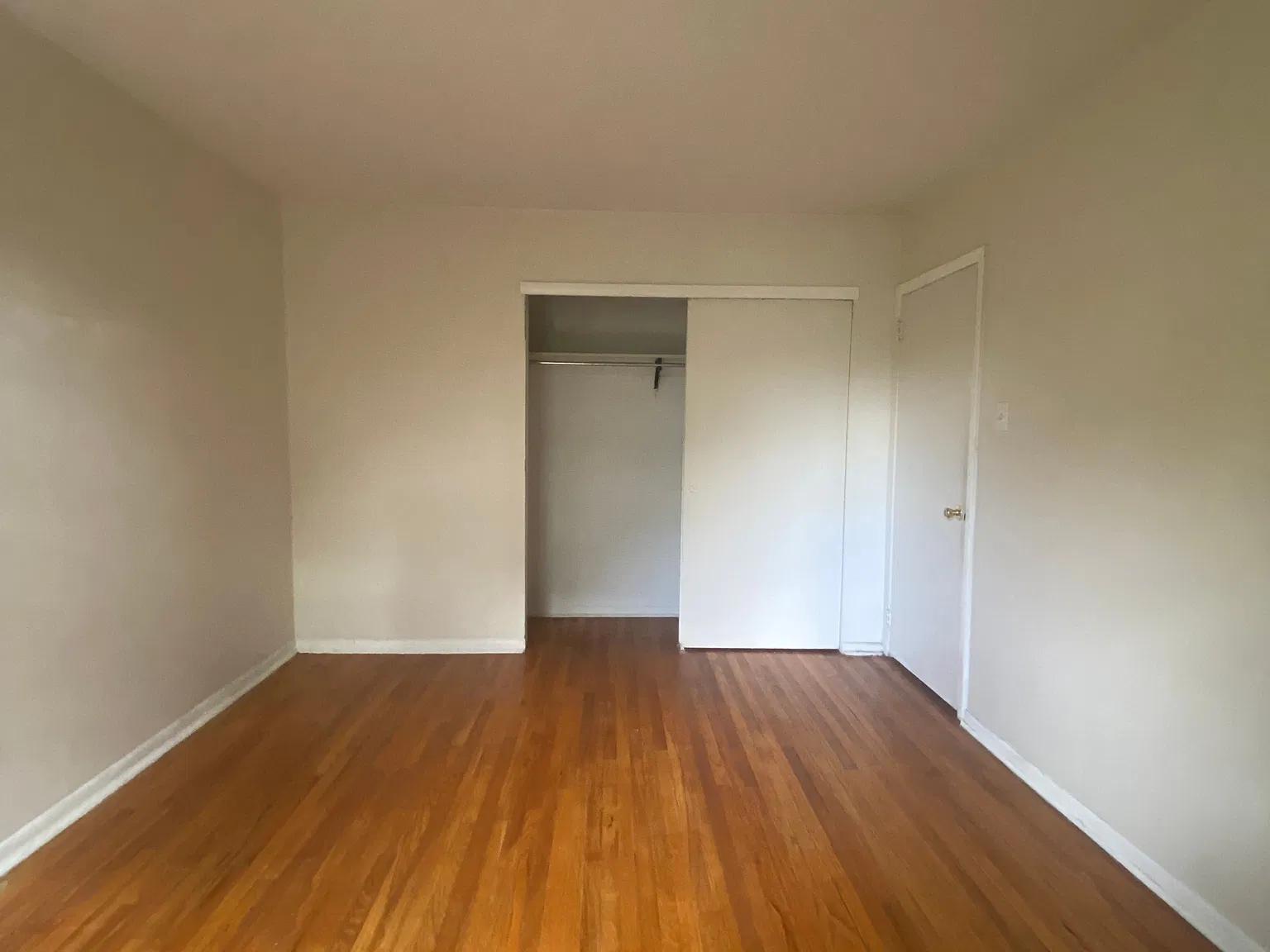 2 bed, 13362 sqft, $1,500 — Photo 3