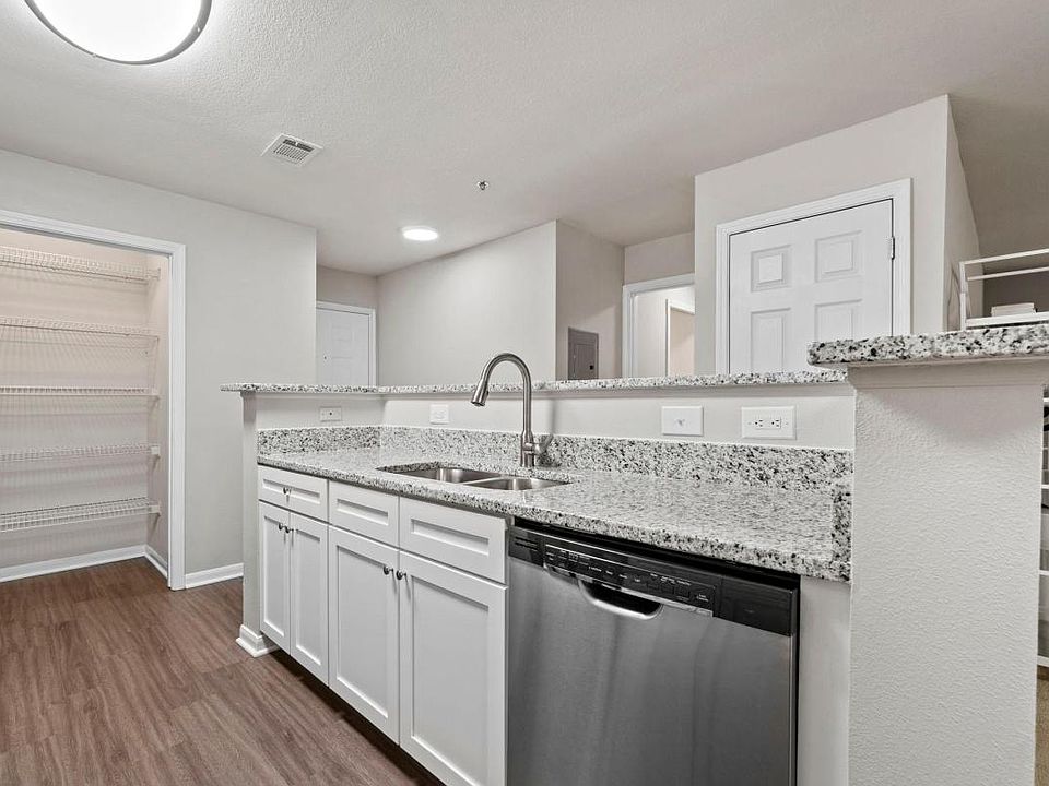 Legends at Virginia Center 1200 Virginia Center Pkwy Glen Allen VA