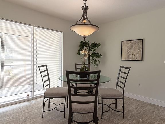 3rd image of 4091 Basswood Dr