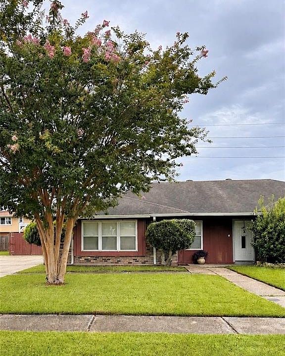1st image of 2409 Virginian Colony Ave