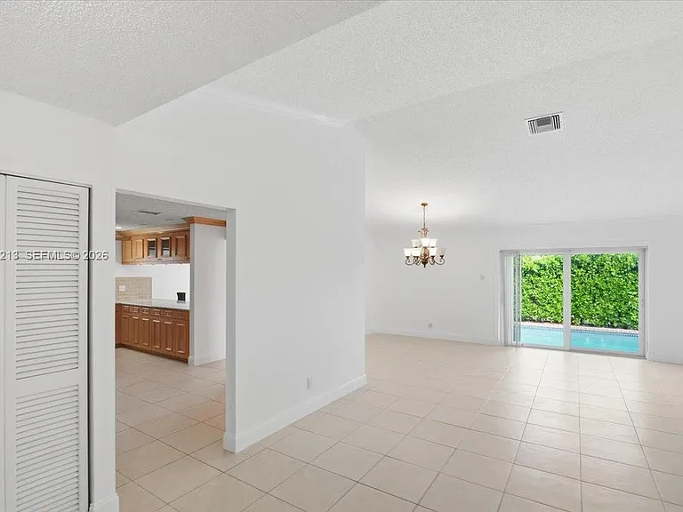 9349 NW 47th St — Photo 13