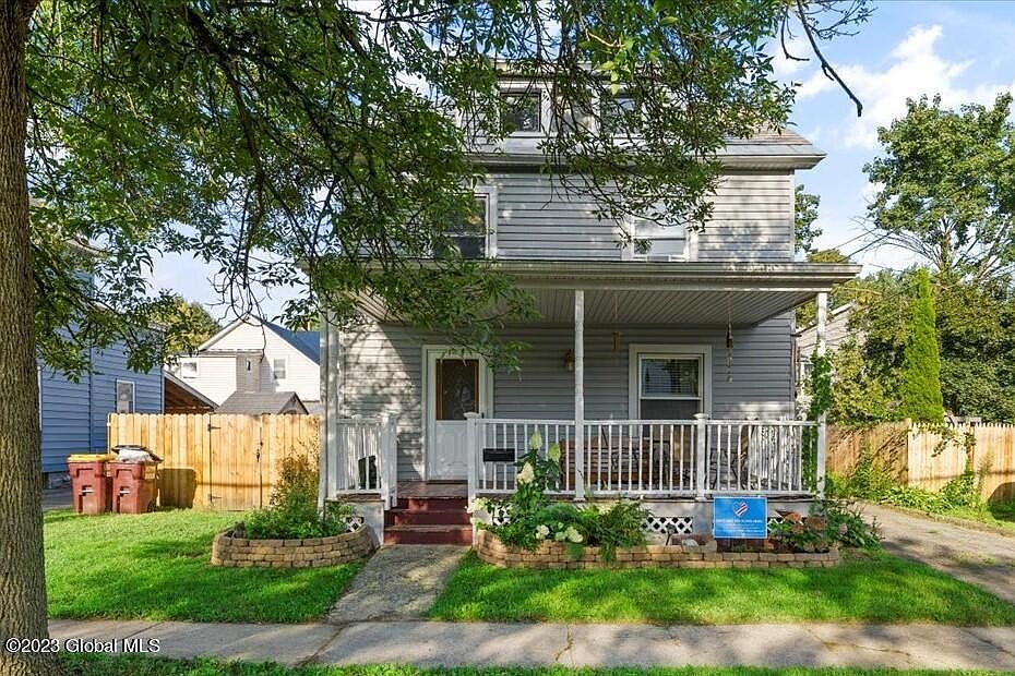 16 Murdock Avenue, Glens Falls, NY 12801 Zillow